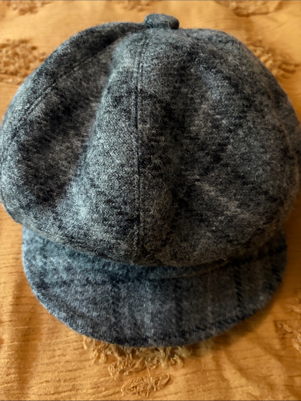 Charcoal Harris Tweed Slouchy Cap (ZUTenzo style) handcrafted